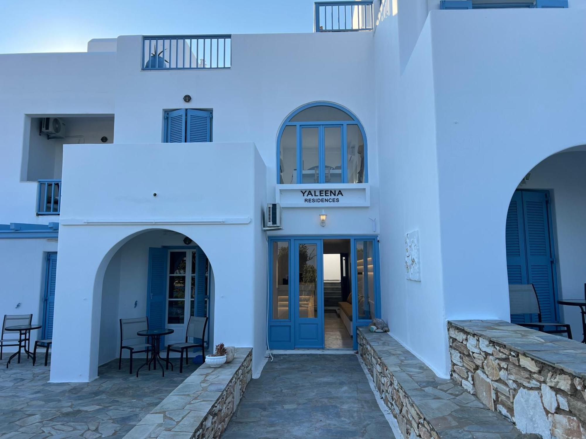 Yaleena Residences Drios Exterior foto